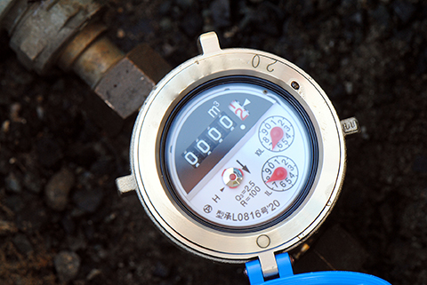 水道メーターまわり