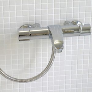 壁付サーモシャワー水栓